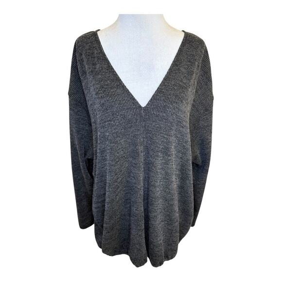 NEW Max Studio London Women's 2XL Black Gray V-Neck Tunic Sweater Long Sleeve - Picture 1 of 8